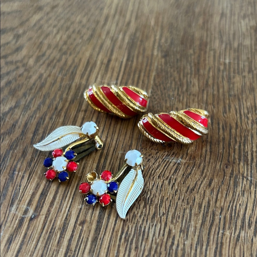 Vintage Earrings Set